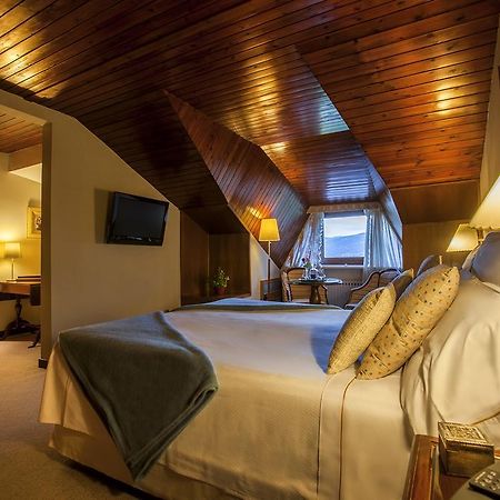 El Castell De Ciutat - Relais & Chateaux La Seu d'Urgell Zewnętrze zdjęcie