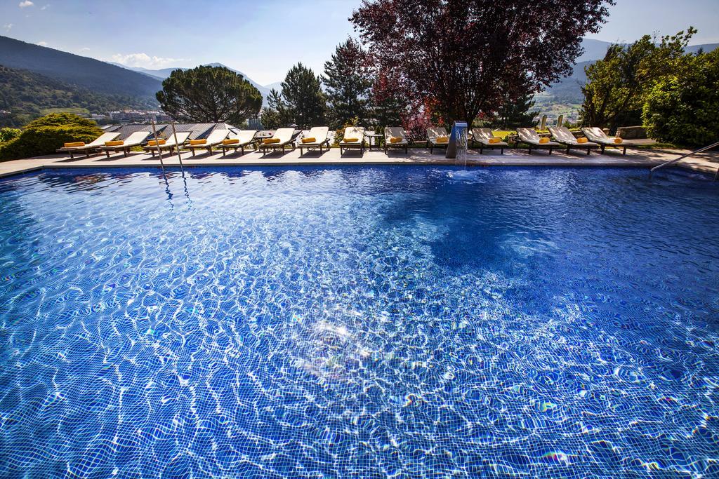 El Castell De Ciutat - Relais & Chateaux La Seu d'Urgell Zewnętrze zdjęcie