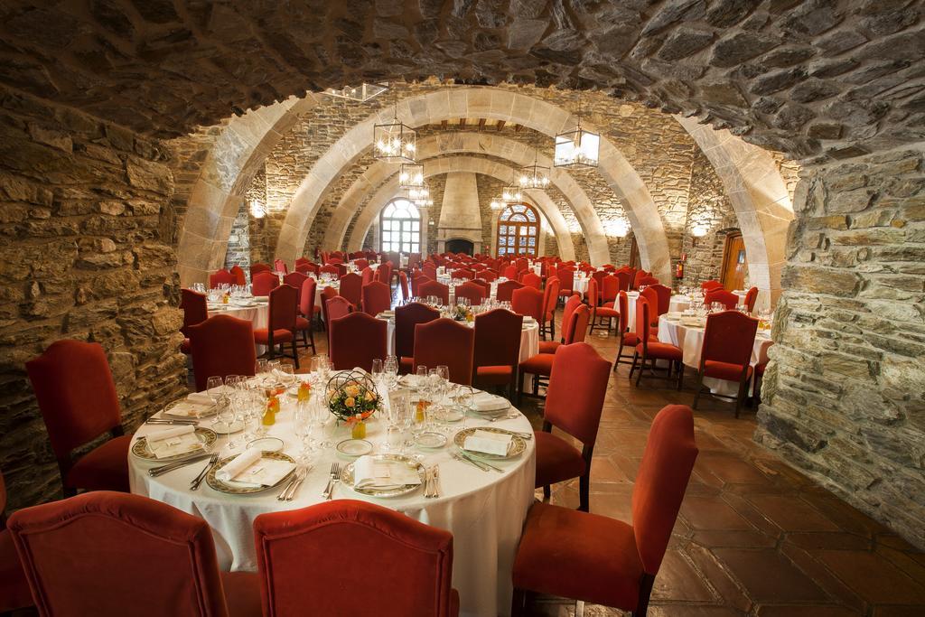 El Castell De Ciutat - Relais & Chateaux La Seu d'Urgell Zewnętrze zdjęcie